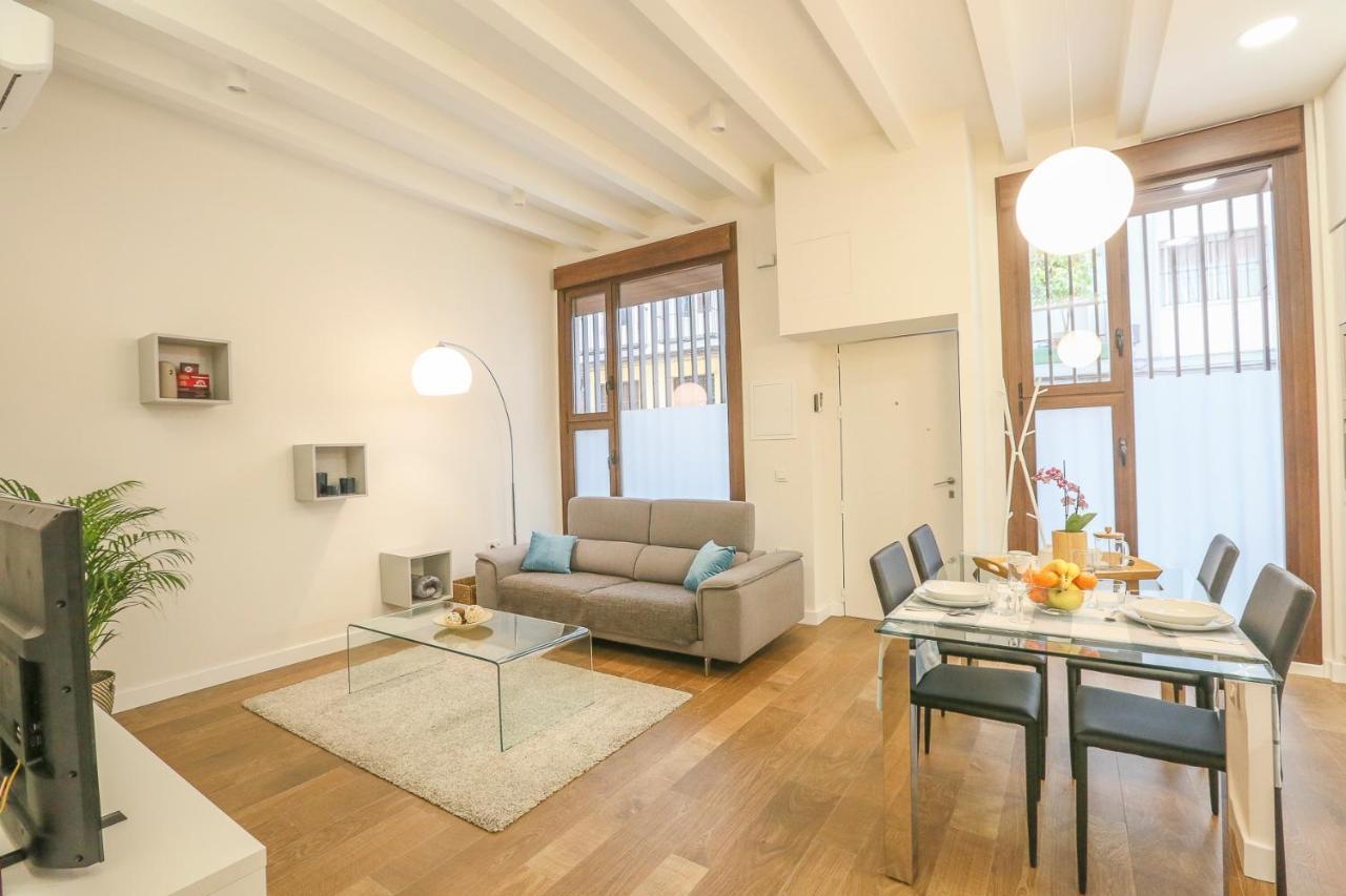 Apartamento T&L TRIANA LOFT de diseño NUEVO junto al CENTRO Sevilla Exterior foto